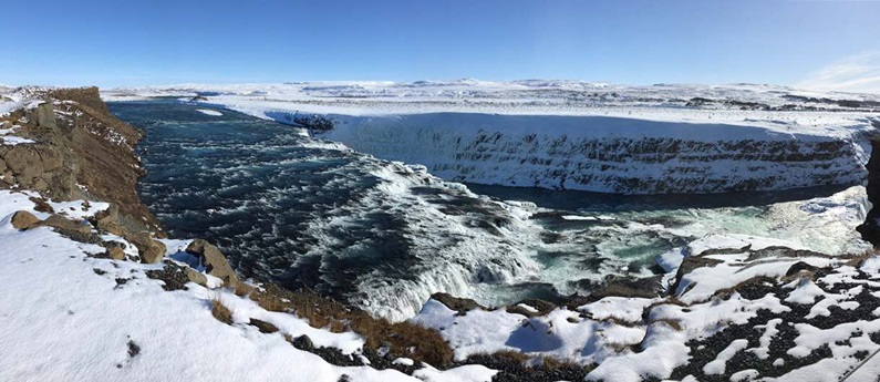 Gullfoss waterfall - upstream