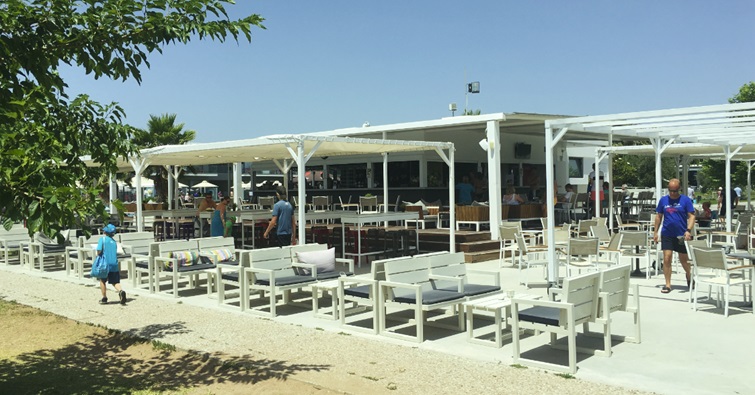 Restaurant and shaded area
